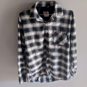 Levi’s Men’s button down shirt plaid business casual western work